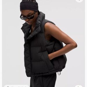 Lululemon Wunder Puff 600-Down-Fill Cropped Vest Black